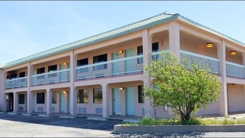 Motel 6 Erick Extérieur photo